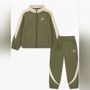 NIKE Kids' Propus Colorblocked Zip Jacket & Joggers Set SIZE 6 Kids